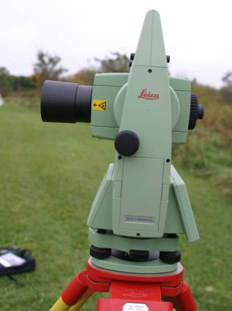 địa chỉ bán, cho thuê máy toàn đạc cũ leica ts 02