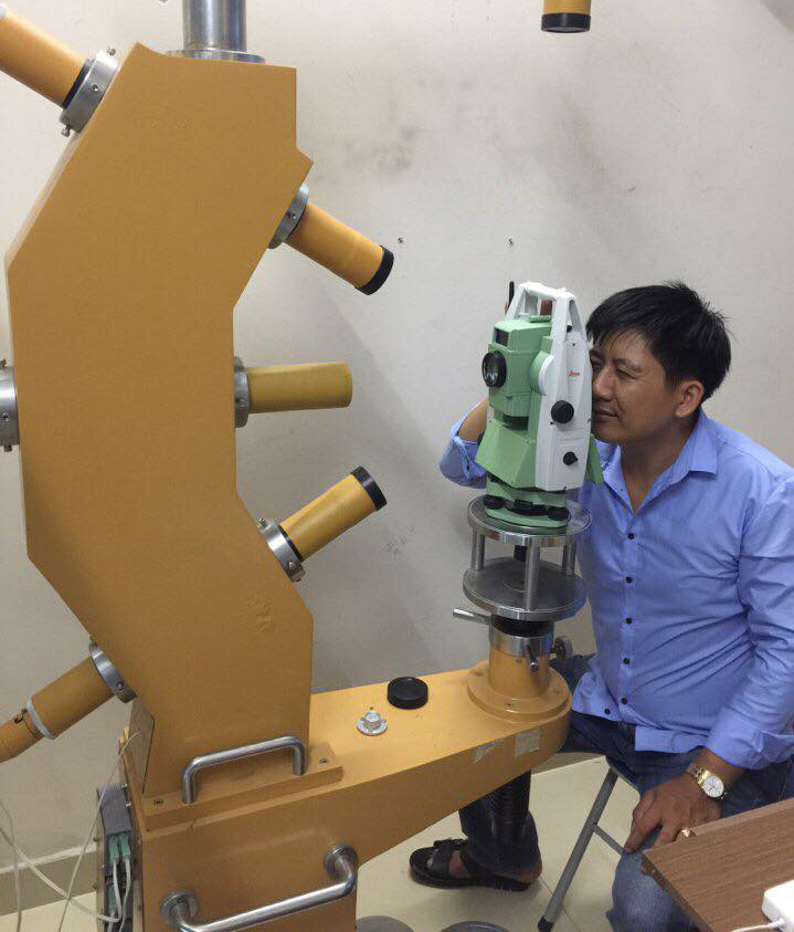 hiệu chuẩn máy toàn đạc điện tử