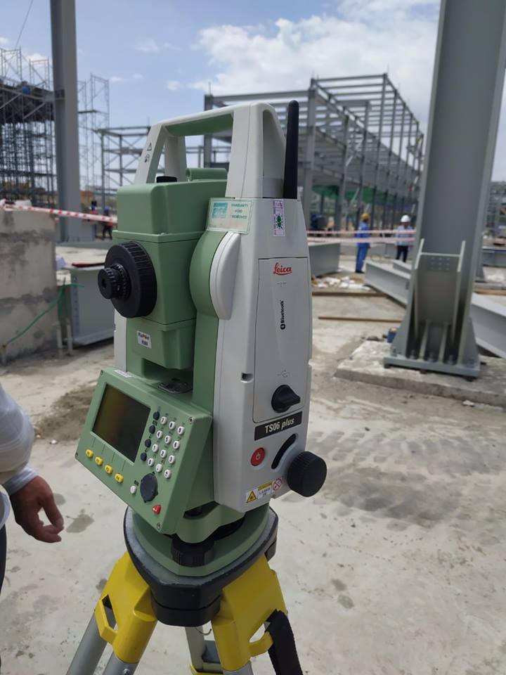 Giá máy toàn đạc điện tử thường có nhiều mức khác nhau. Phục vụ điều kiện kinh tế từng người khác nhau.