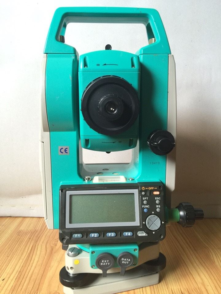 Máy toàn đạc cũ Sokkia Set 500